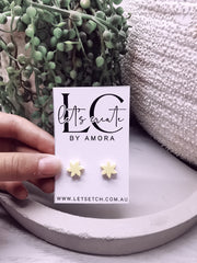 12mm Flower Acrylic Studs - Design 1