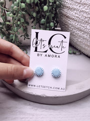 12mm Flower Acrylic Studs - Design 3