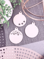 DIY FUN & CRAFTY CHRISTMAS BAUBLES - Pack of 10 - Let's Etch